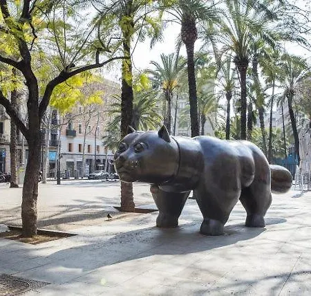 Bonito Apartamento En Raval Bcn Cerca De Todo 公寓 *